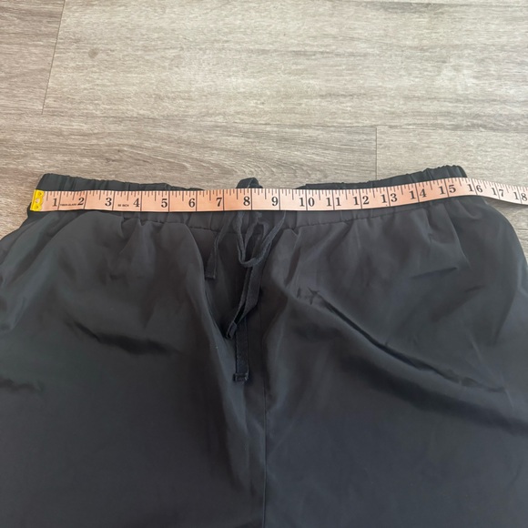 Black, purple and silver parachute pants - Picture 3 of 5